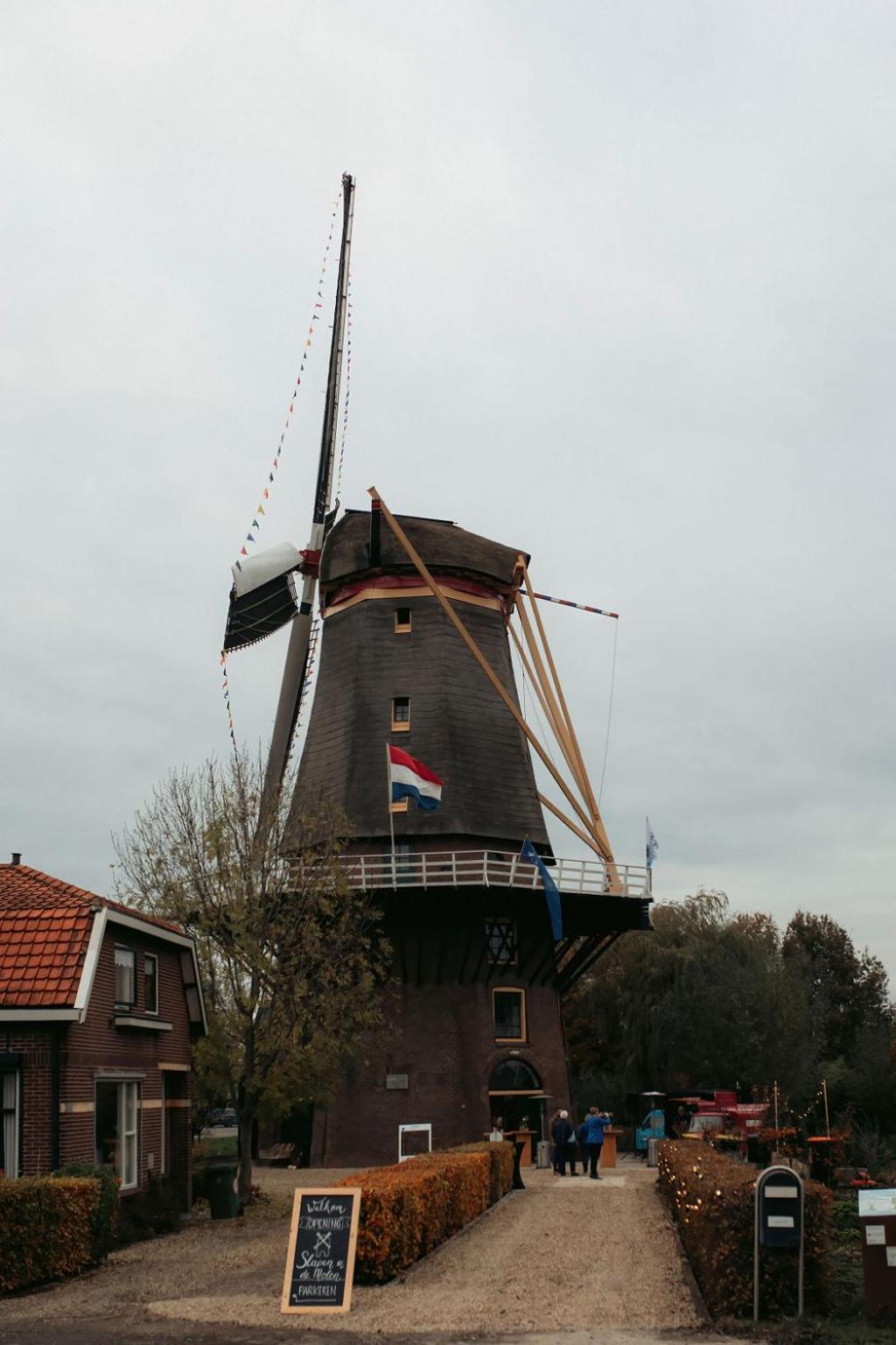 Отель Slapen In De Molen Arkel Экстерьер фото